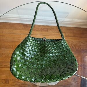 100% woven leather handmade bag